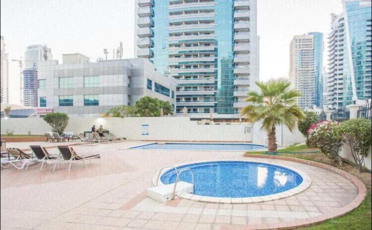 Luxury Apartments In Dubai Marina Esterno foto