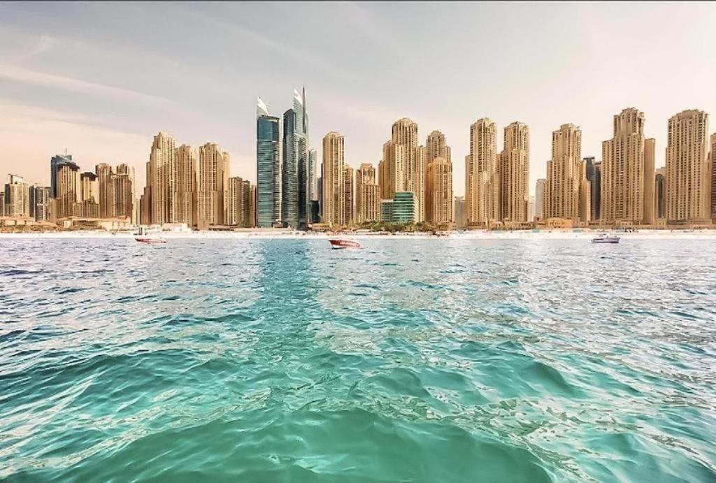 Luxury Apartments In Dubai Marina Esterno foto
